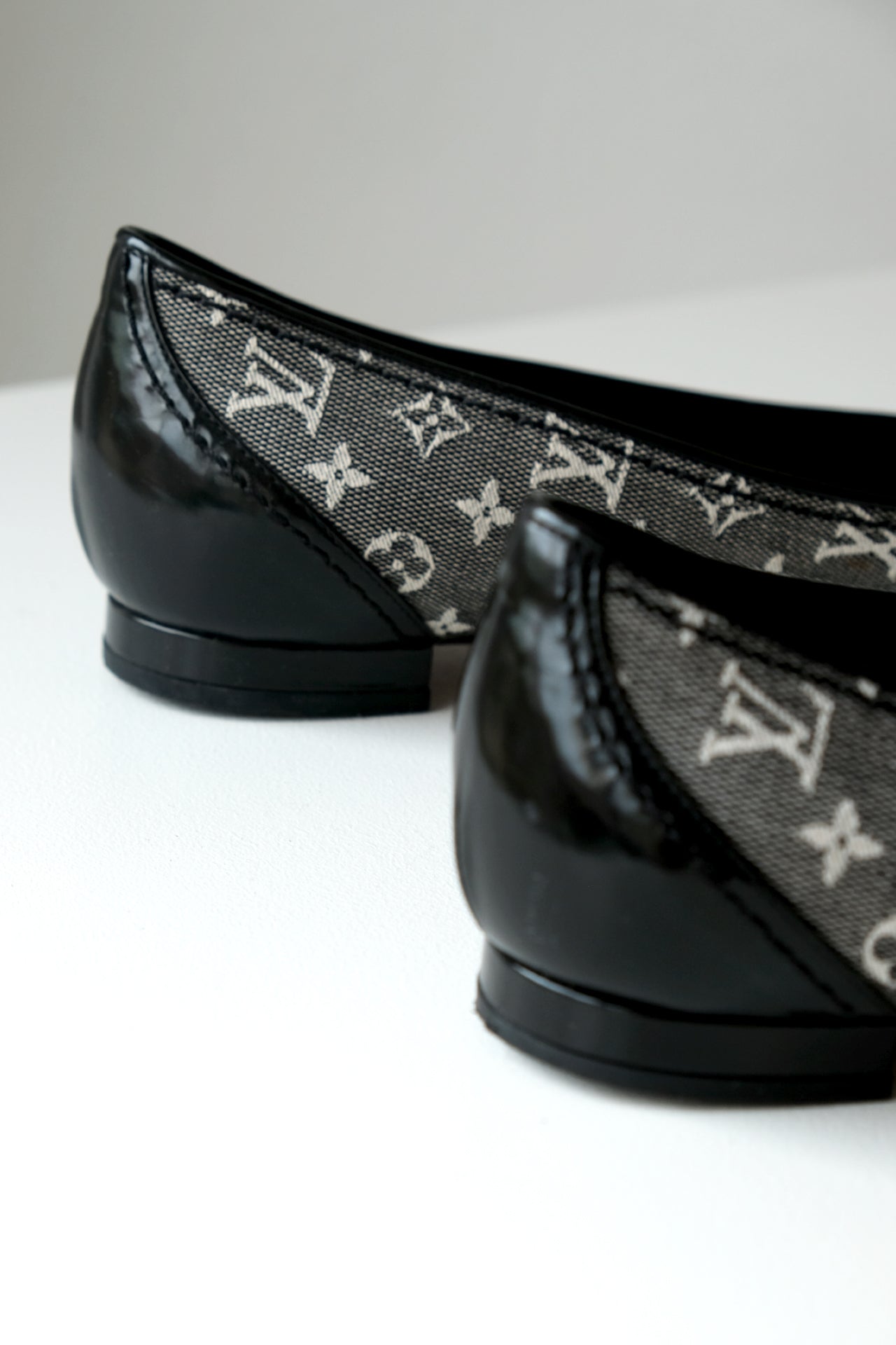Louis Vuittonn Ballet Flats