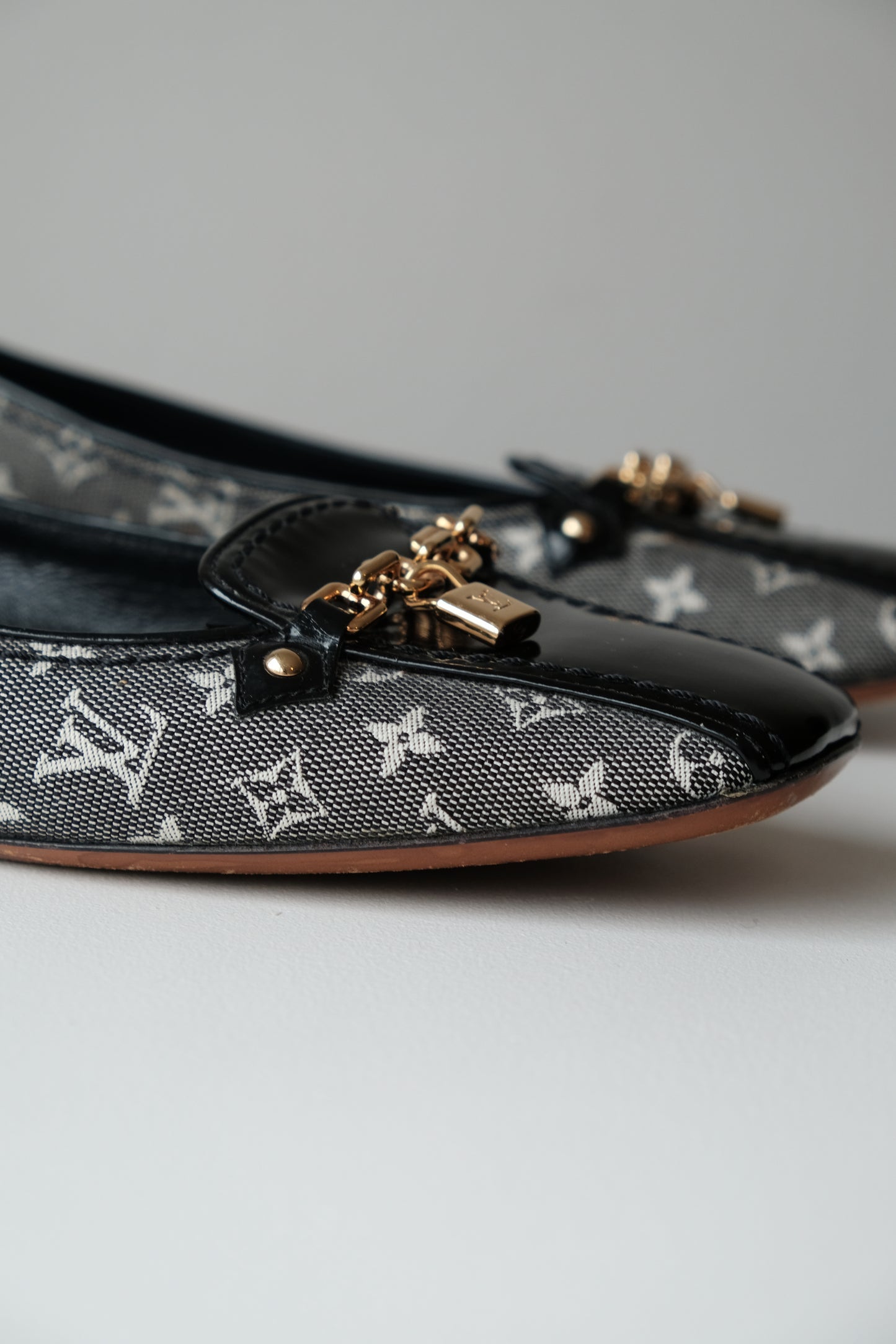 Louis Vuittonn Ballet Flats