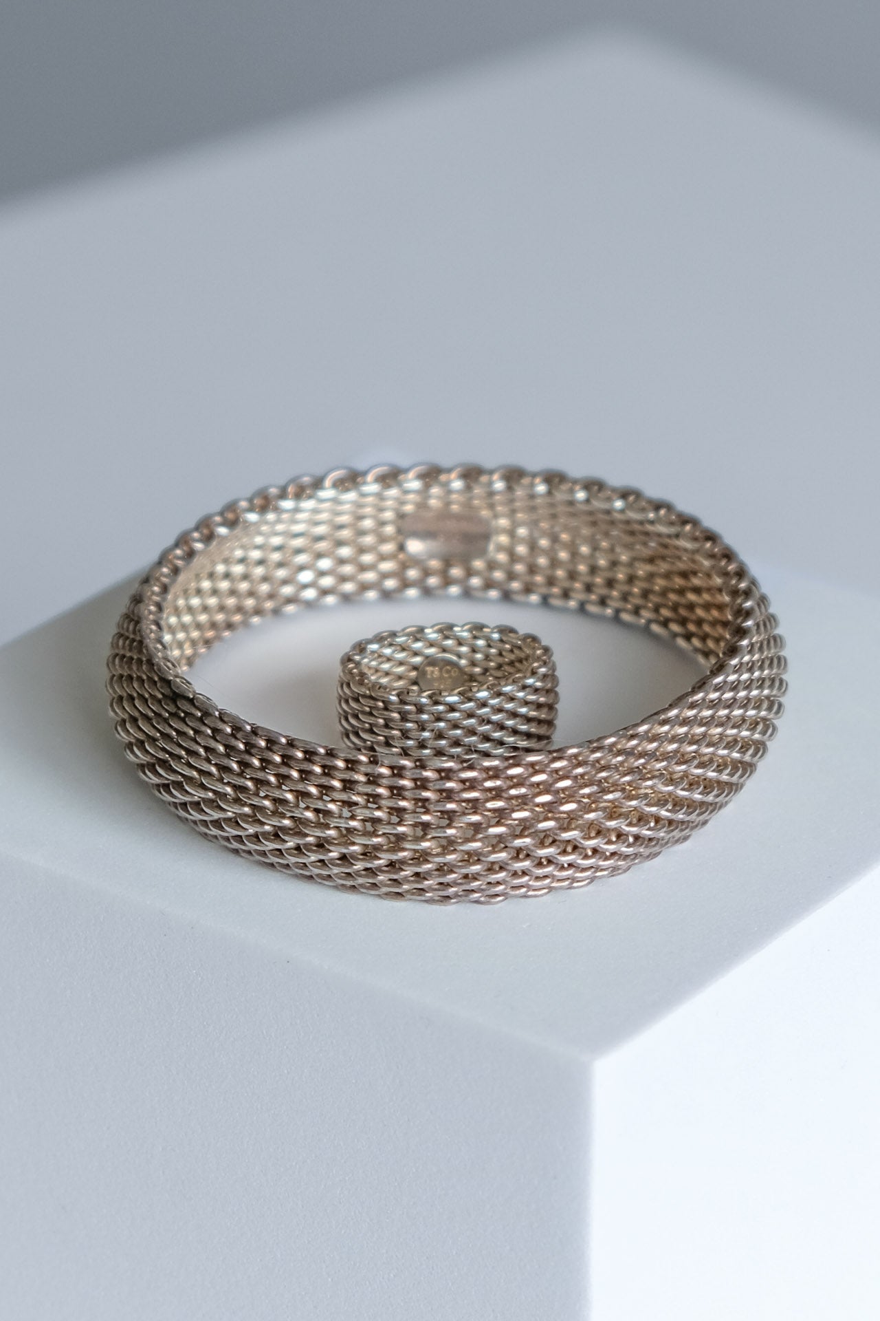 Tiffany & Co. Somerset Mesh Armband & Ring set