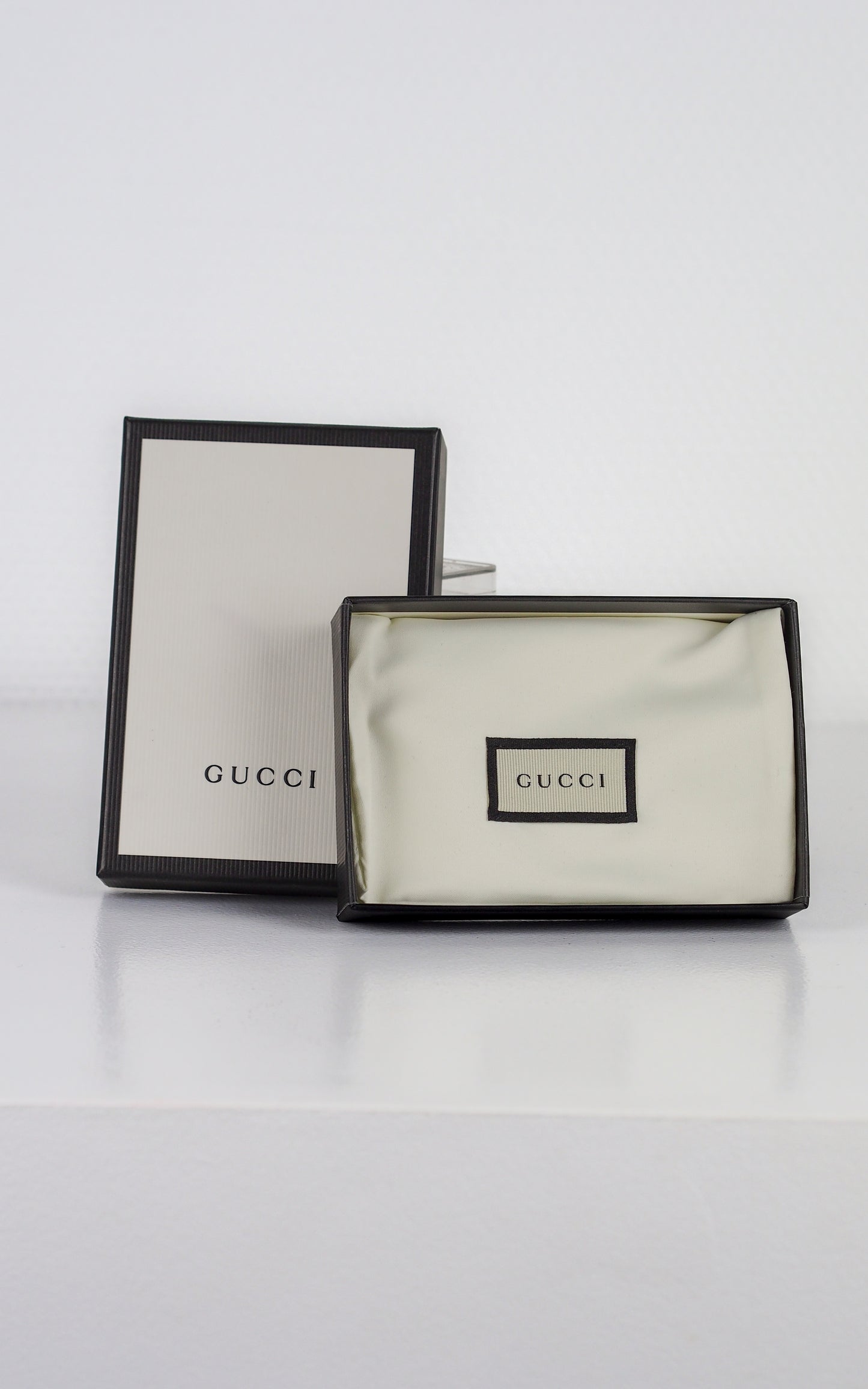 Gucci GG Marmont Card Case