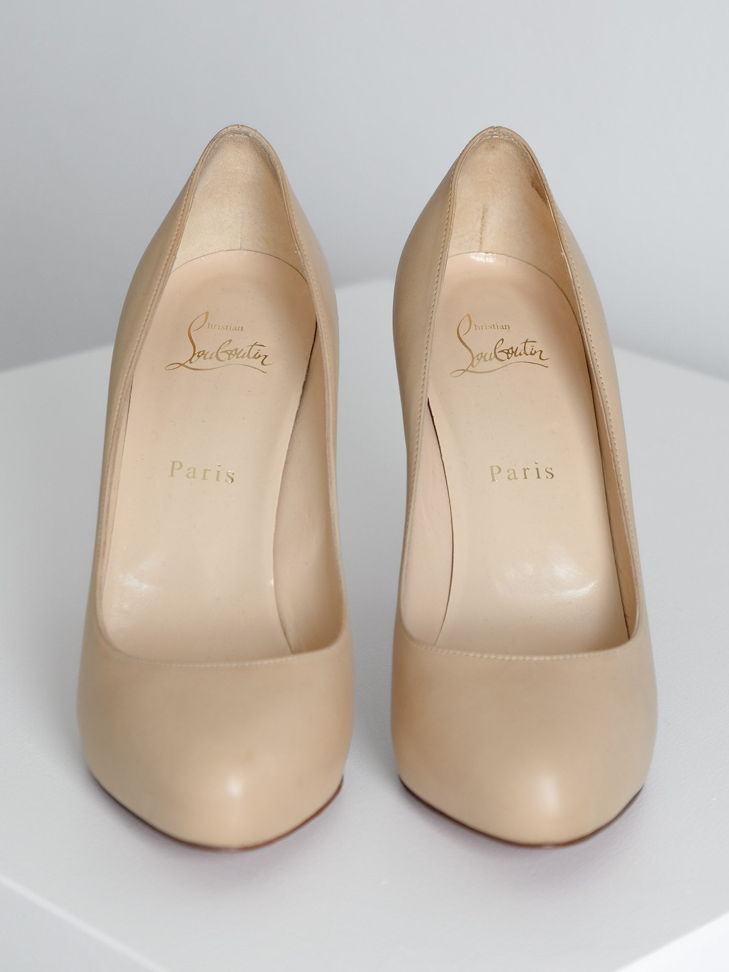 Christian Louboutin Beige Leather Simple Pumps 8.5